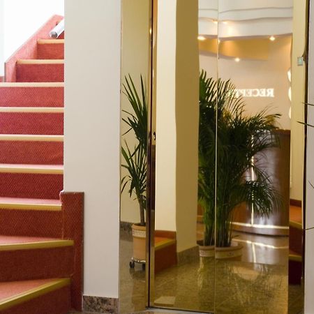 בראשוב Hotel Alinalex - Paradisul Acvatic מראה חיצוני תמונה